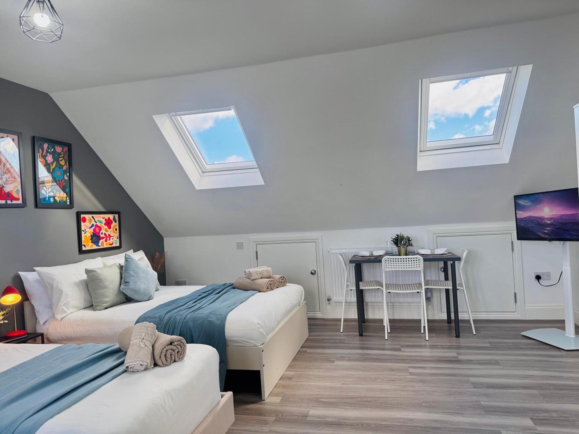 Bright Studio Loft 30Min To Central London Bagian luar foto