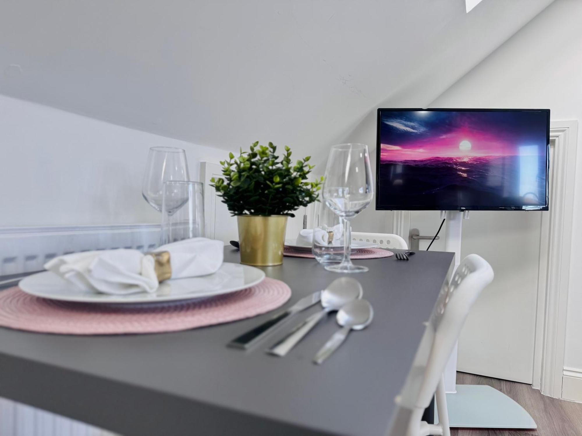 Bright Studio Loft 30Min To Central London Bagian luar foto