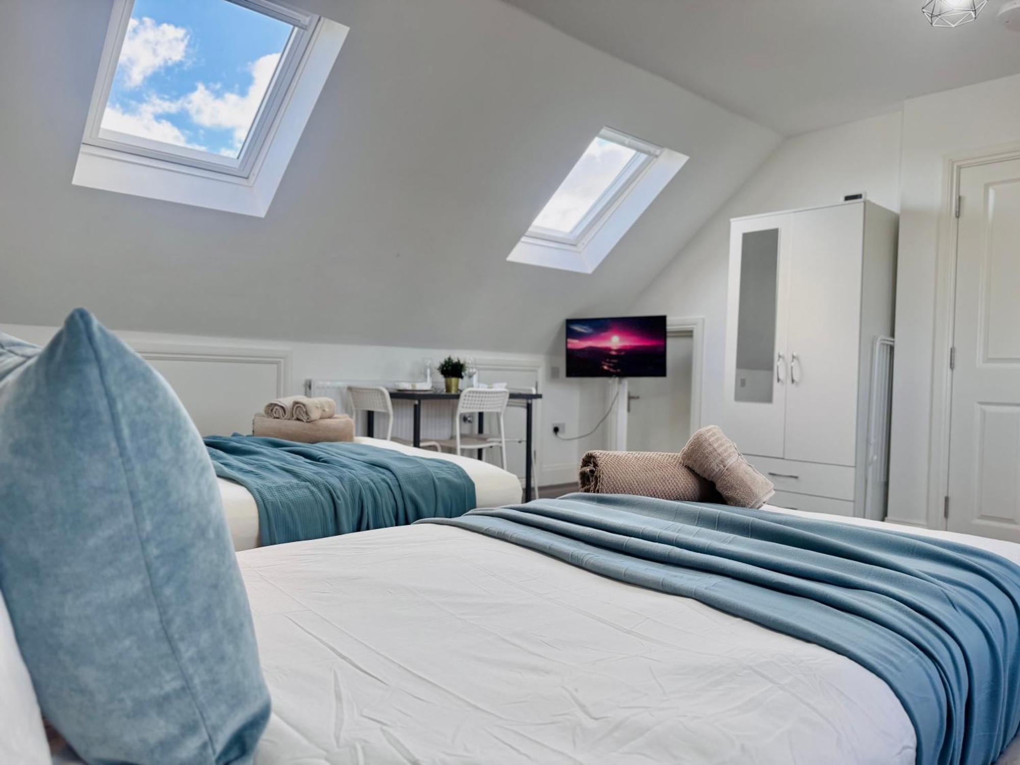 Bright Studio Loft 30Min To Central London Bagian luar foto